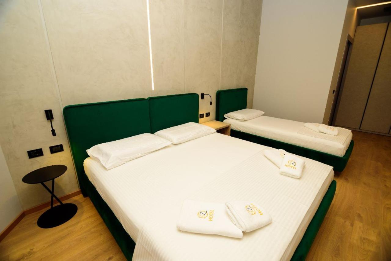 Hotel Zeneli Vlorë Extérieur photo